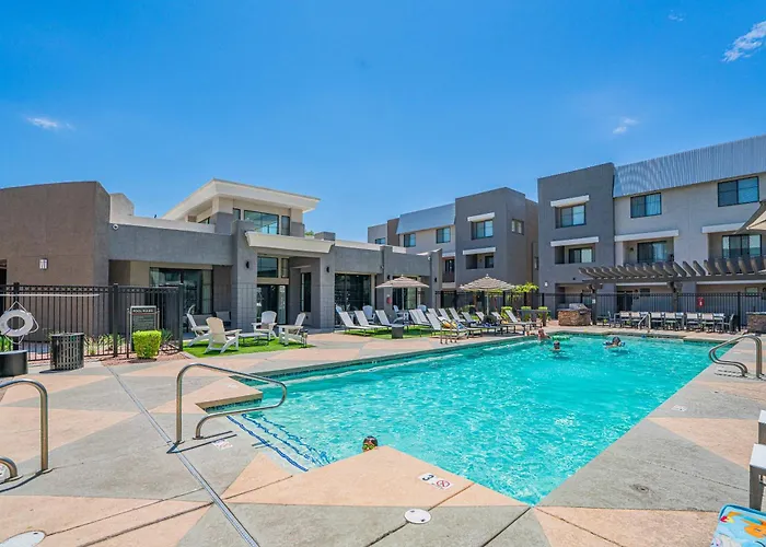 Apartment Trendy 1bd Walk To Westgate Pool Gym Wd Glendale