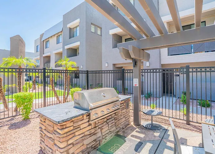 Trendy 1bd Walk To Westgate Pool Gym Wd Apartment Glendale